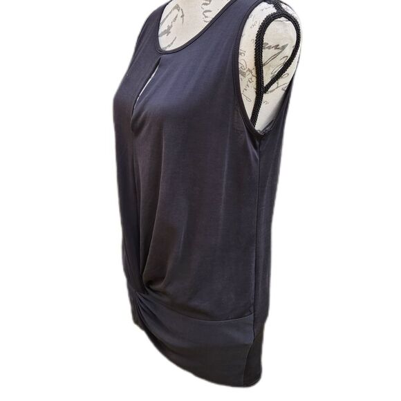 Forever 21 -371 sleeveless front knot keyhole black‎ sleeveless top S - Picture 2 of 7